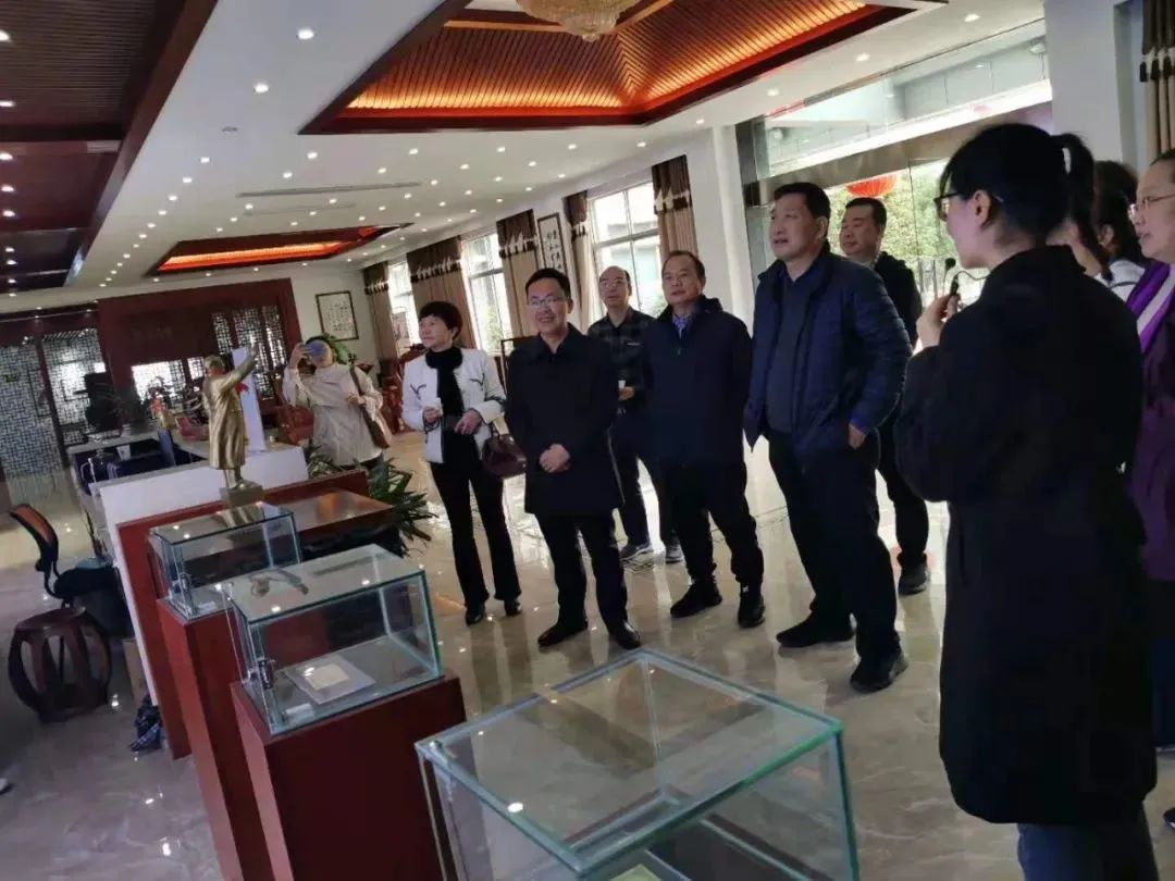 广东省政协副主席、农工党主委马光瑜等一行莅临元生泰视察指导(图2) 图片