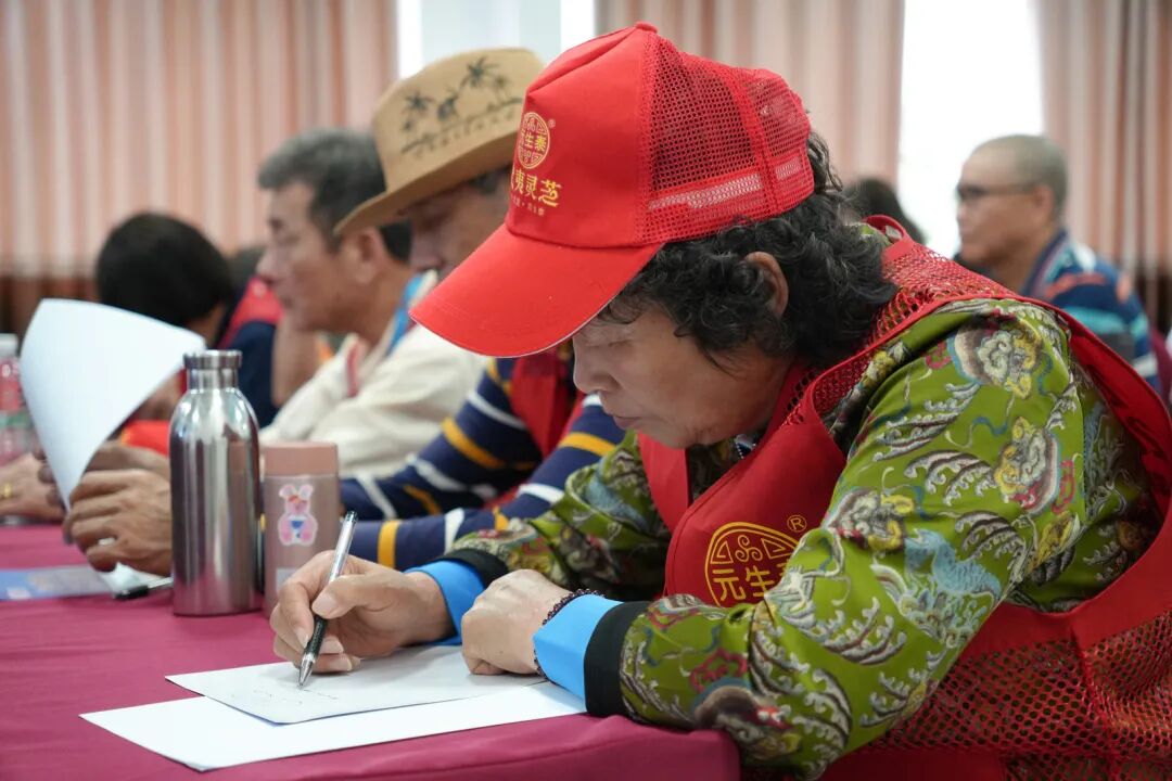 武夷健康行 灵芝护康宁——2026年全国肿瘤防治宣传周公益行在武夷山圆满举行(配图 31)