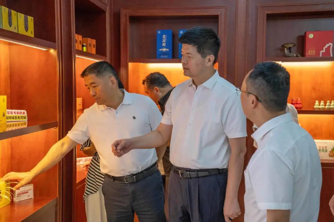 南平市委副书记张朝阳一行莅临元生泰考察 指导林下经济“标准化+全产业链”的示范模式(配图 10)